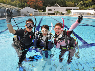 静岡市～伊豆☆2日間PADIオープンウォターコース☆伊豆の海｜プールでの講習